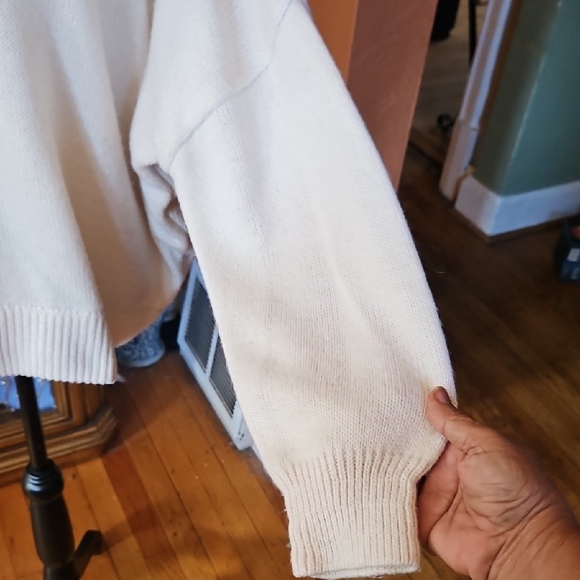 One Mile Open Back Oversized Crewneck Sweater - Picture 7 of 12